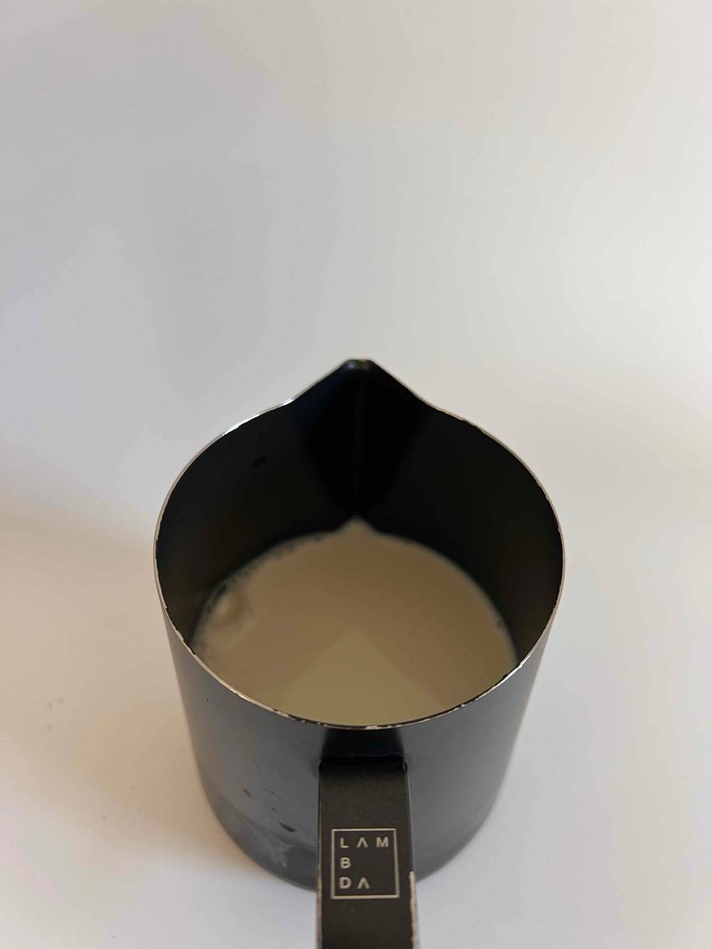 Milchkännchen von oben.
