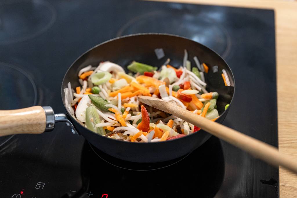 Mini-Wok-Test Kochen