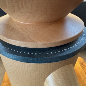 Stufeneinstellung bei der Mockmill Lino 100