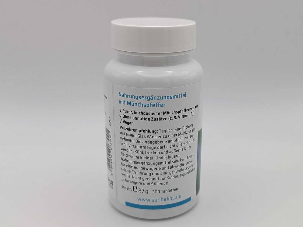 Naufnahme des Labels auf der Seite einer Dose Mönchspfeffers im Test mit Verzehrempfehlung.
