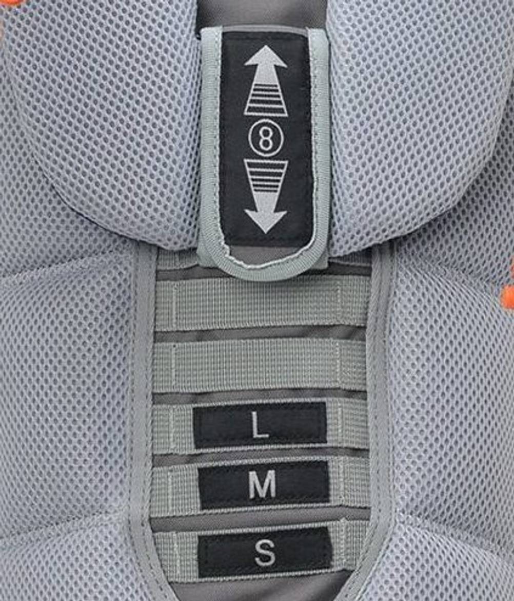 Backpacking-Rucksack-Test: Nahaufnahme des Rückenlängen-Verstellvorrichtung