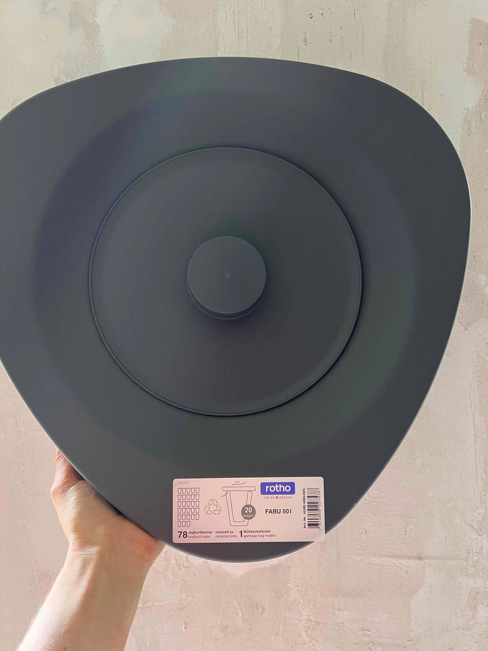 Müllsackständer-Deckel im Test: Deckel eines Müllsackständers 