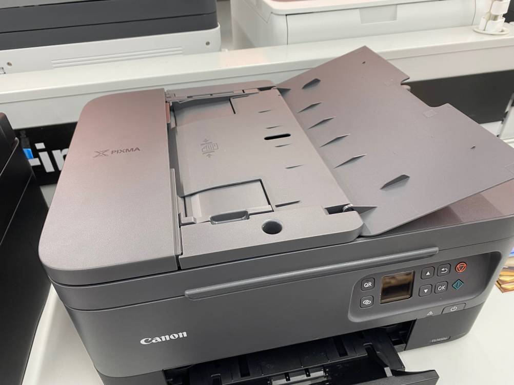 Oberansicht eines Canon-Druckers.
