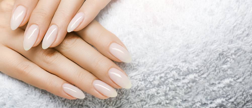 Nagelkleber-Test