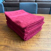 Einige NatureMark NM-HT0860 liegen auf einem Tisch