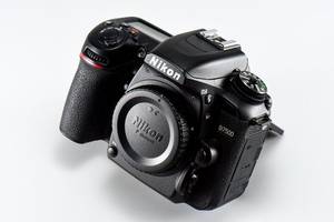 nikon-spiegelreflexkamera-body