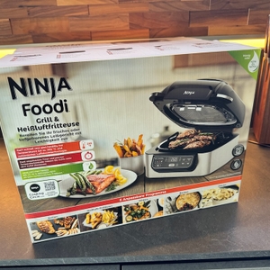Ninja Foodi AG301EU im Karton