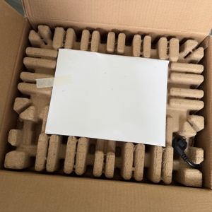 Geöffneter Karton der Ninja Foodi MAX AF400EUCP