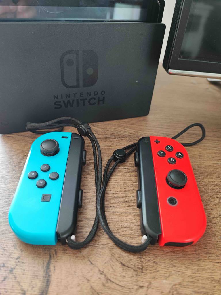 Nintendo Switch Joy-Cons