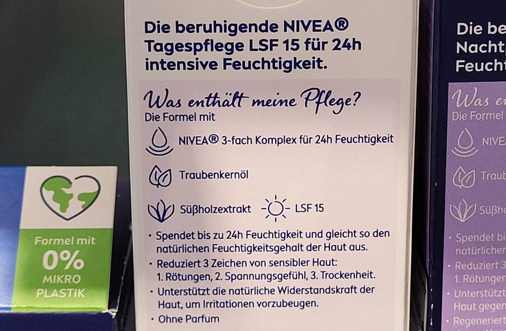 Nivea-Tagescreme im Test: Nahaufnahme der Rückseite mit Informationen.