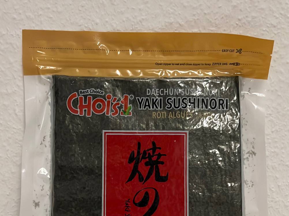 Nori-Blätter getestet: Nahaufnahme des Logos auf der Verpackung.