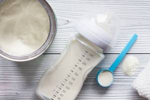cool-twister-aus-test-fuer-milchflasche