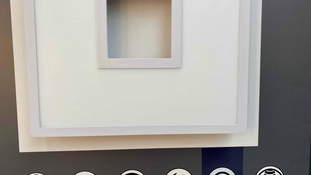 Das getestete Tageslicht-Panel ist im Detail abgebildet.