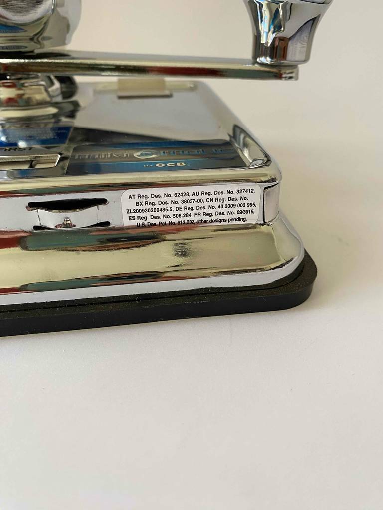 Detailansicht des Produktetiketts auf der getesteten Zigarettenstopfmaschine.