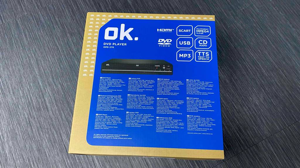 DVD-Player im Test: Beschreibung auf der Details zum Gerät auf der Verpackung eines DVD-Players.