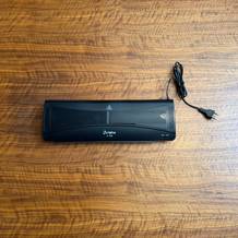 Das Olympia A 330 steht auf einem Tisch