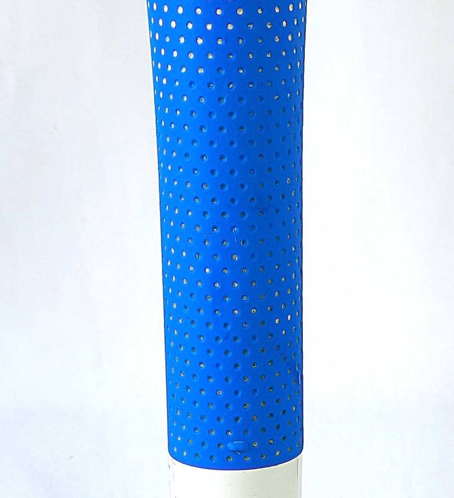 Blick auf den Griff einer rotierenden Zahnbürste im Test.