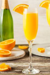 Der Fruchtsäuregehalt ist ein häufiges Kriterium in Orangensaft-Tests.