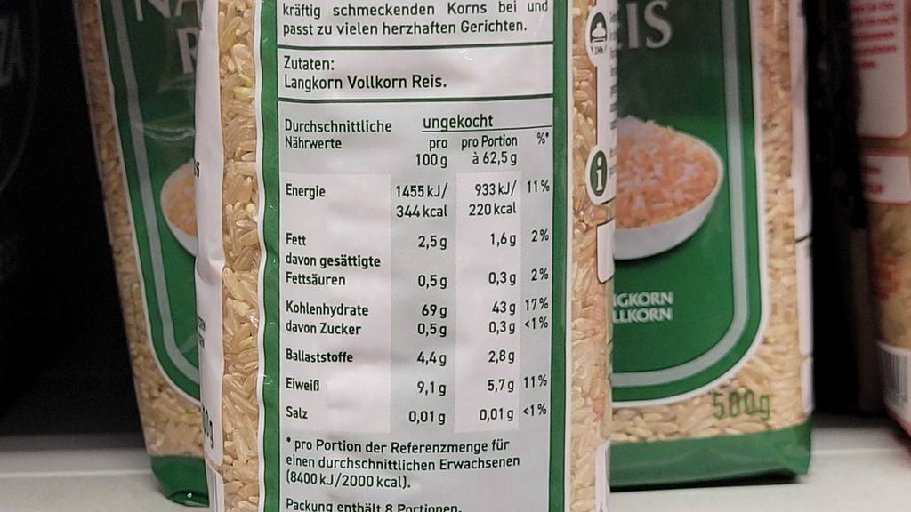 Vollkornreis getestet: Detailansicht der Nährwerte-Angaben auf der Packung.