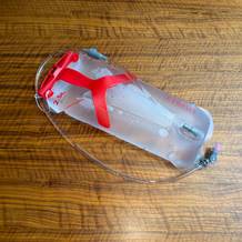 Die gefüllte Osprey Hydraulics LT liegt auf einem Tisch