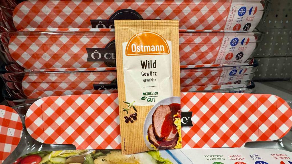Im Test: Das Wildgewürz, gemahlen in der Tüte, befindet sich auf Lebensmittelpackungen.