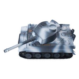 ferngesteuerter Panzer mit Schussvorrichtung im Test