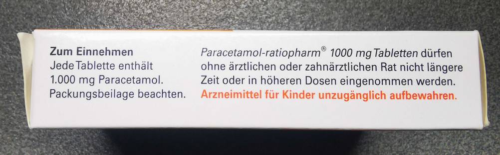Seitenansicht der Packung der Paracetamol im Test mit Informationen.