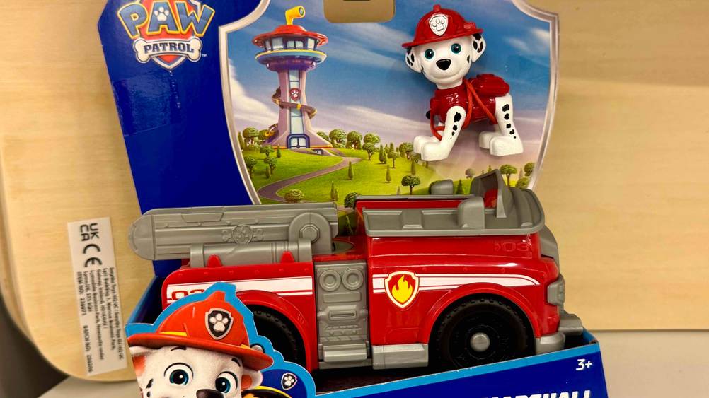 Paw-Patrol-Spielzeug-Test: Nahaufnahme des Inhaltes in der Verpackung.