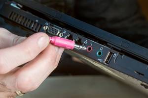 pc-mikrofon-computer-anschluesse