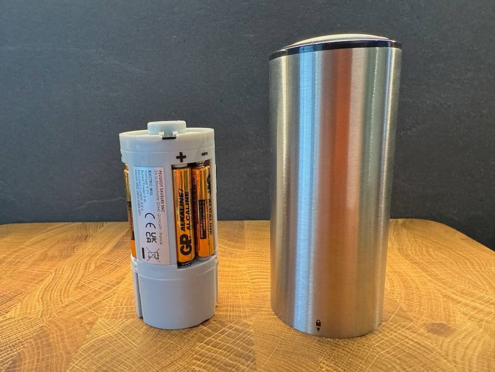 Batteriefach der Pfeffermühle Peugeot 27162
