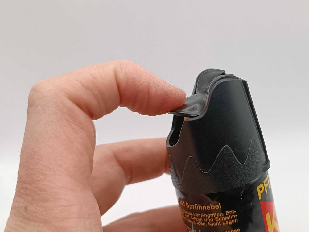 Nahaufnahme vom Sprühmechanismus des Pfeffersprays.