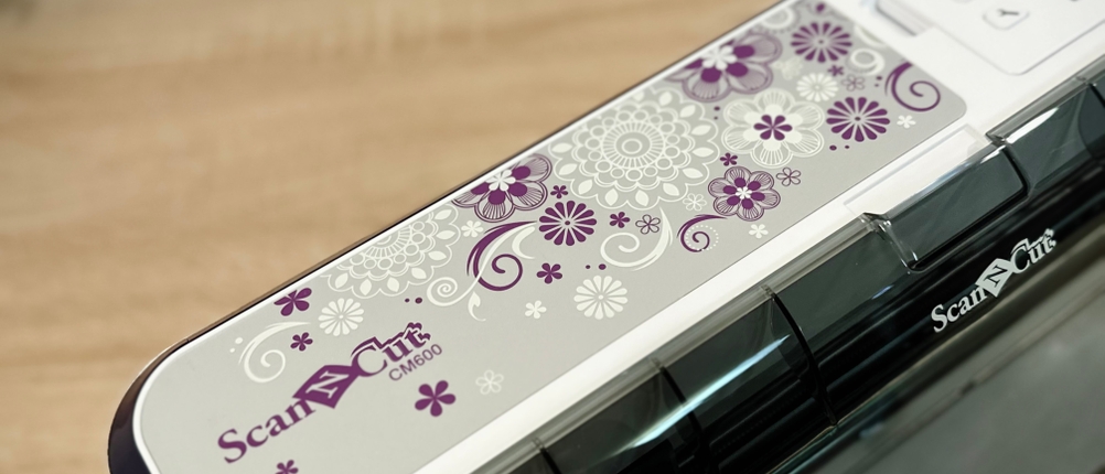 Der Plotter von Brother in der Detailansicht.