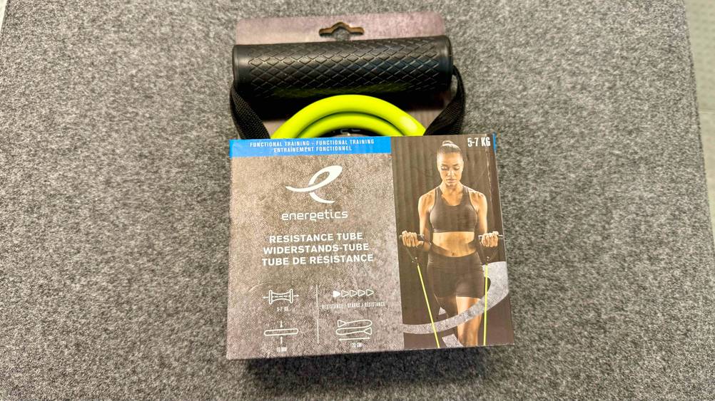 Power Band getestet: Nahaufnahme der Informationen auf der Originalverpackung.