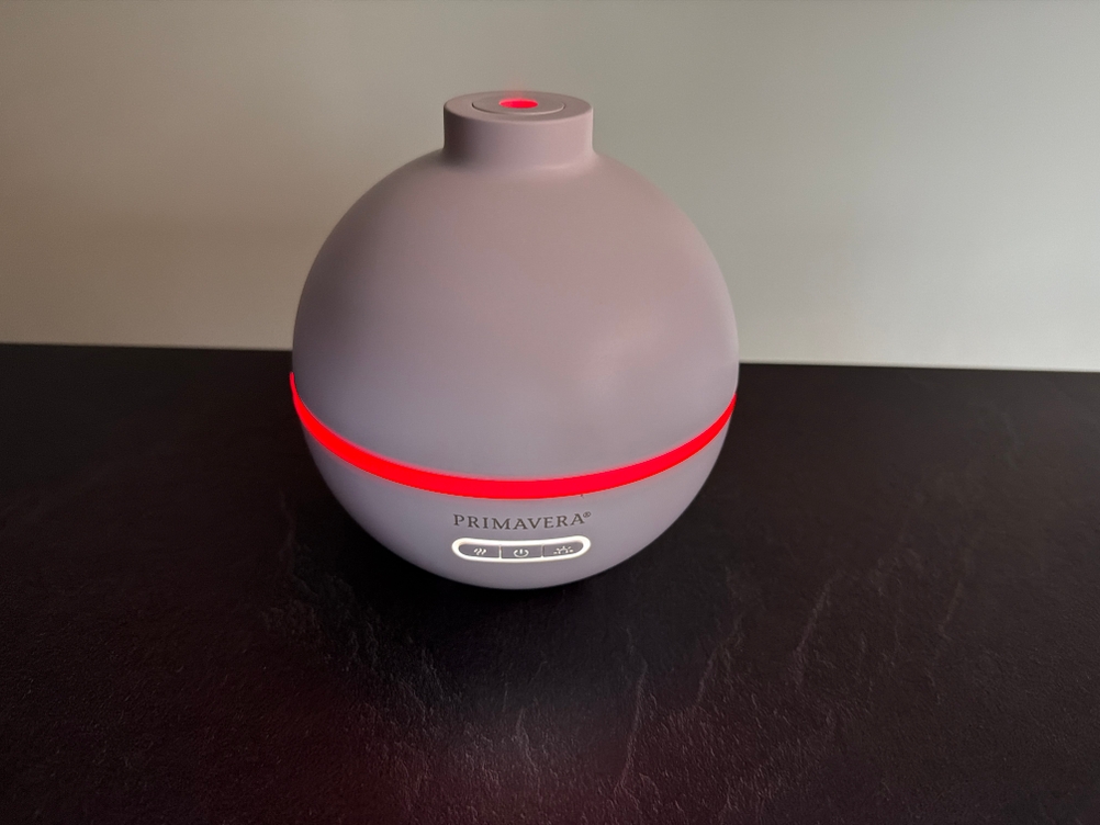 Der Primavera Feel Happy 42008 leuchtet während der Benutzung rot