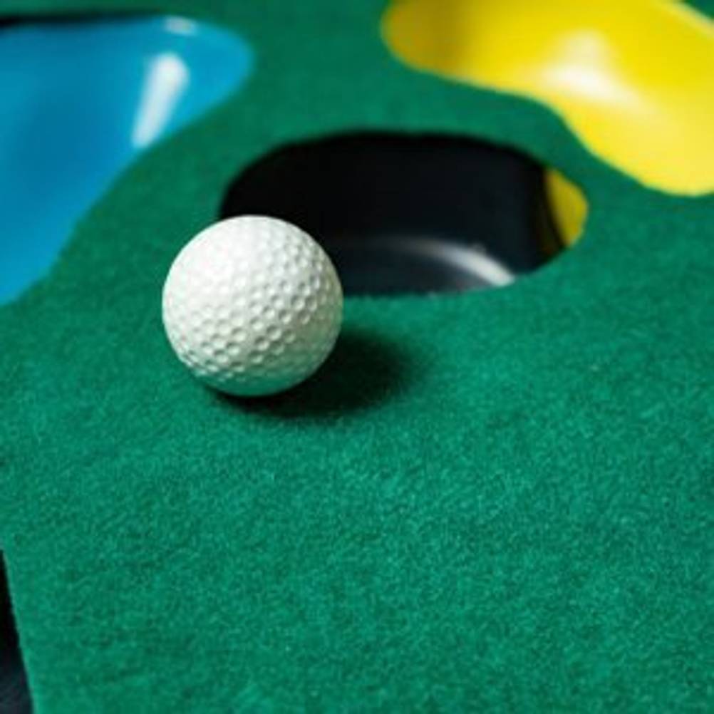 putting-matte-indoor