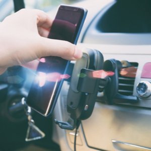 Auto Kabellose Qi-Ladestation – 10W Schnelllade-Pad Mit USB-Anschluss, Kompatibel Mit Typ AD1 (2016-2021)