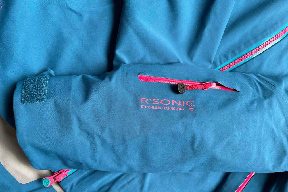 R Adys Hardshelljacke Arm