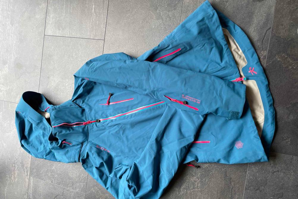 R Adys Hardshelljacke