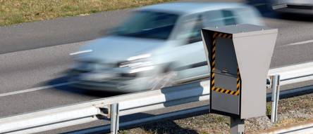 Drive Pro Blitzerwarner für Auto, Daten von Blitzer.de, Warnt vor Radar  Bli