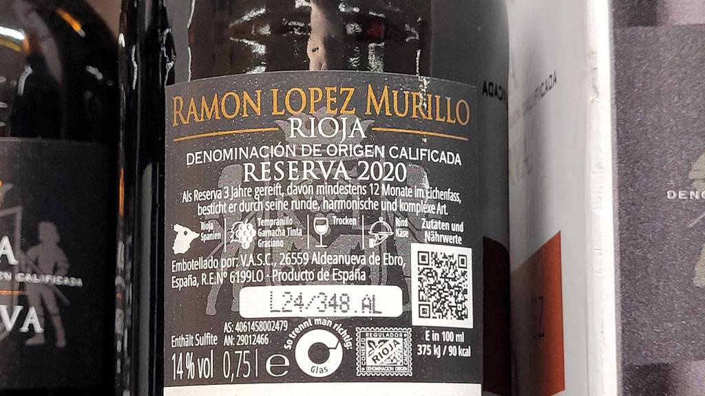 Ansicht der Produktbeschreibung auf dem Etikett eines getesteten Rioja-Weins.