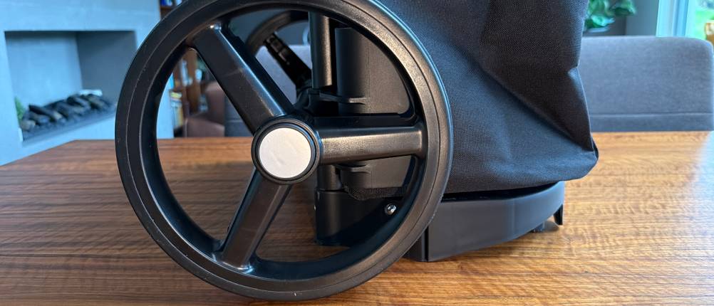 Ein Reifen des Reisenthel DF7003.