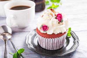 rosenwasser in cupcakes
