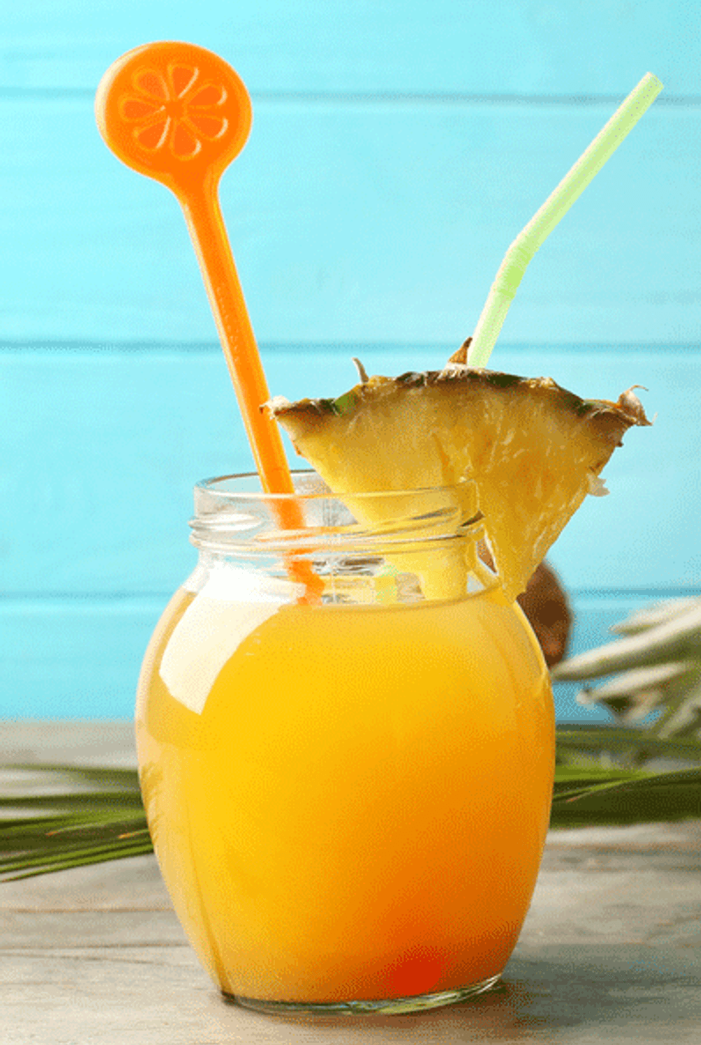 erfrischende sommergetränke kokoswasser ananas