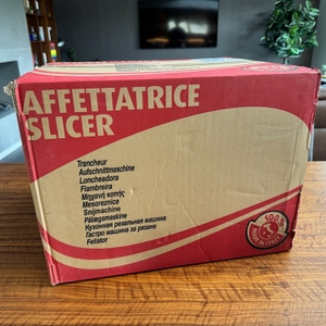 RGV 25GS-Lusso im Karton