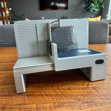 Ritter Serano 7 Duo Plus auf dem Tisch