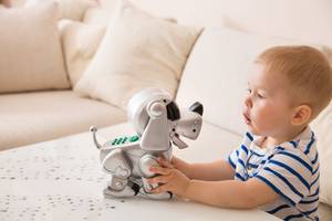 Es gibt auch Roboterhunde für Kinder als Haustierersatz.