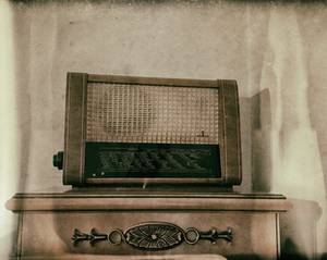 sehr altes radio