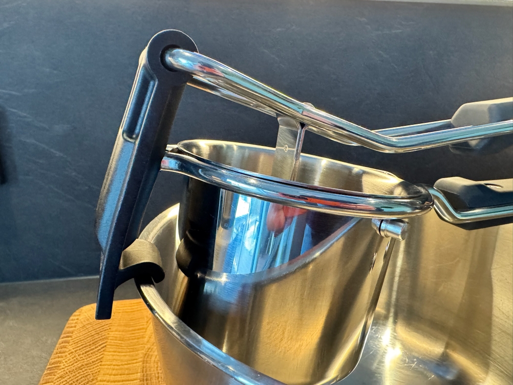 Geschlossener Hebel bei der Rösle 16285.