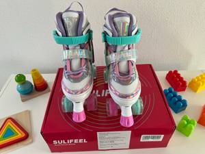 Rollschuhe für Kinder auf der Original-Verpackung.