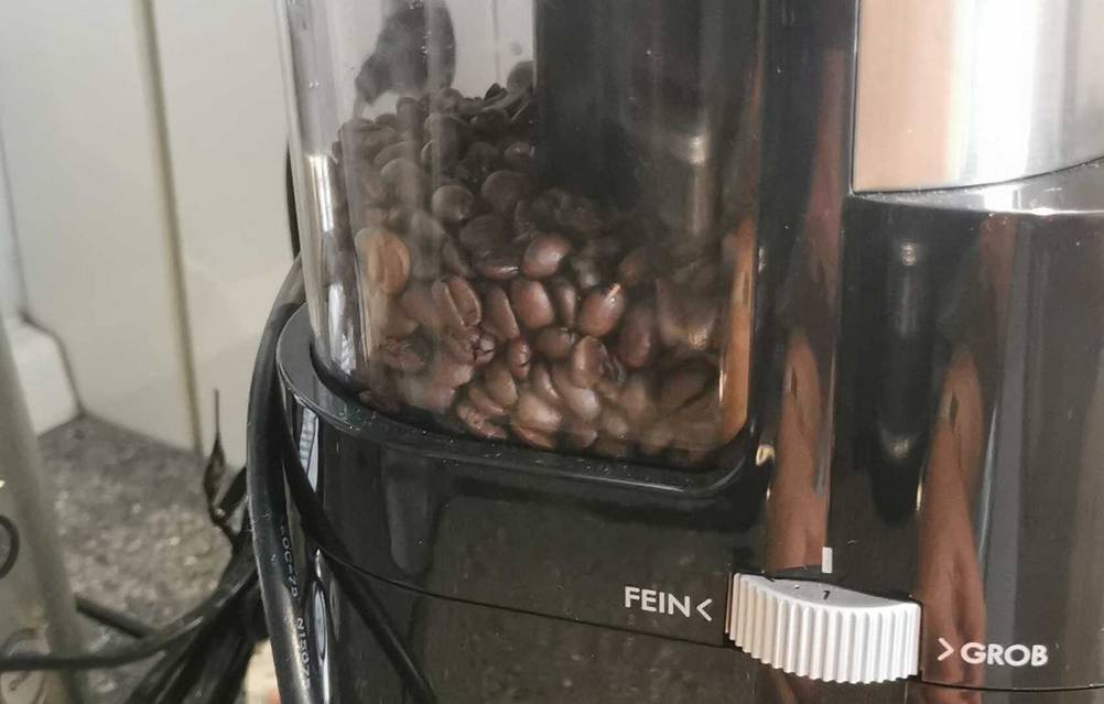 Rommelsbacher elektrische Kaffeemühle Bohnenbehälter